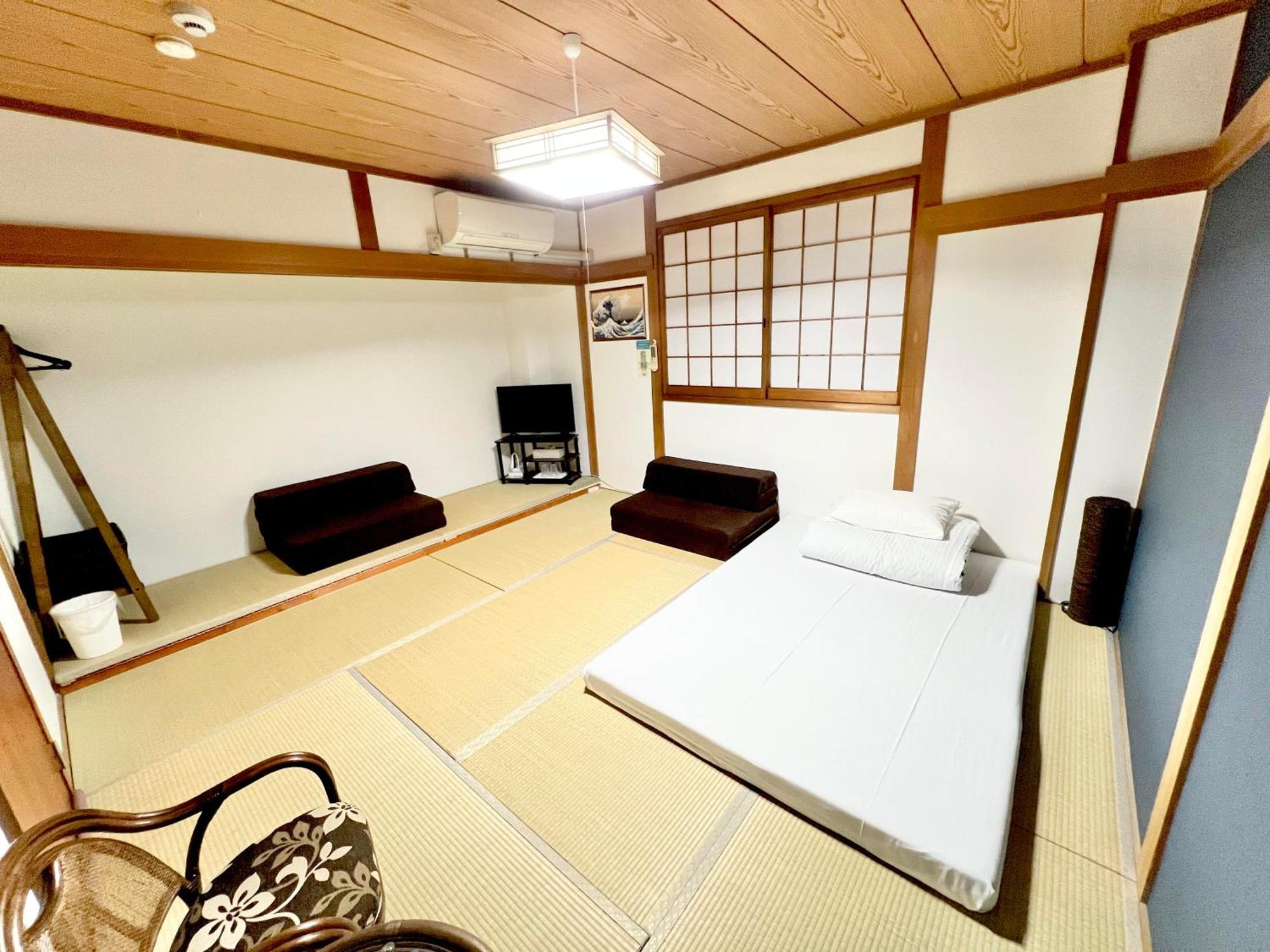 関空直行,駅3分一軒家guesthouse017大阪,3線利用,難波,心斎橋,道頓堀直行10分,奈良,Usj直行30分 Cameră foto